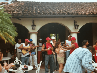 Bailando por toda Cuba
